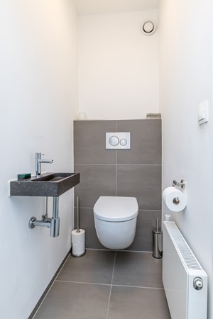 Foto - Te koop: Dit instapklare gerenoveerde 2 slaapkamer appartement uit 2017 met energielabel A in centrum Heerlen.